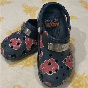 CROCS X NARUTO ITACHI UCHIHA limited edition